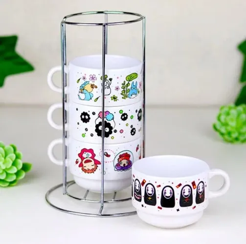 Torre de Canecas Empilháveis Studio Ghibli