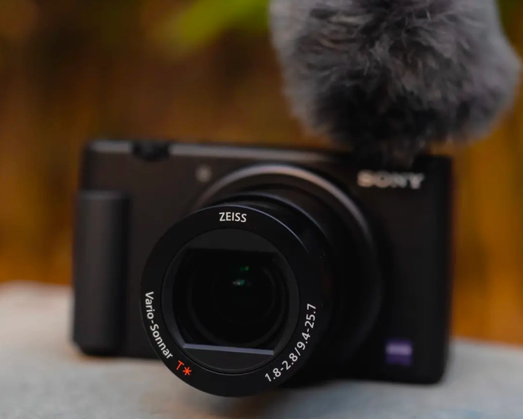 ZV-1F Vlog Camera for Content Creators and Vloggers