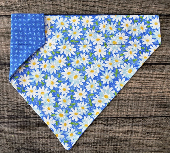 Dog Bandana - Blue Daisies
