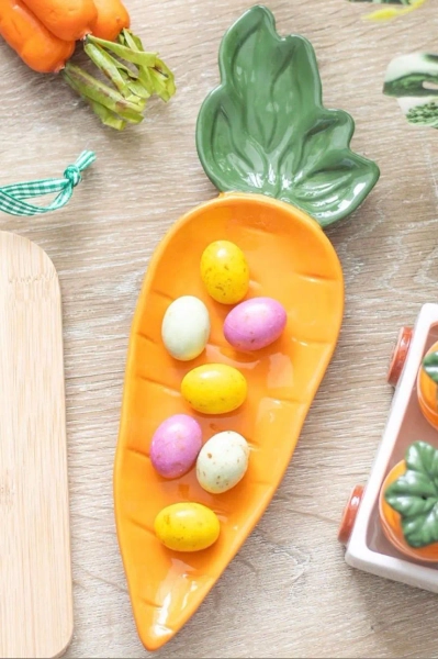 Carrot Shaped Plate
