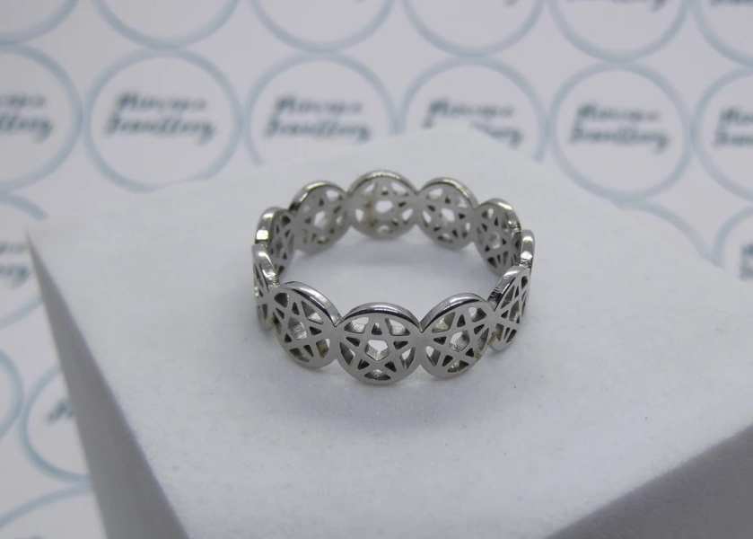 Pentagram Ring, Gothic Ring - Etsy UK