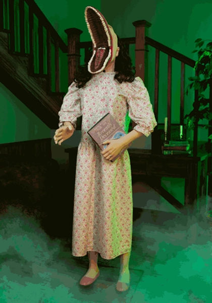 5.5FT Animatronic Beetlejuice Barbara Decoration | Halloween Animatronics