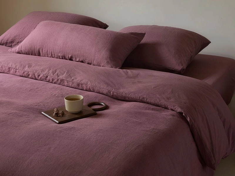Dekbedovertrek hennep/katoen deep raspberry