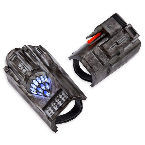 Star Wars: The Mandalorian Gauntlet Set | Disney Store