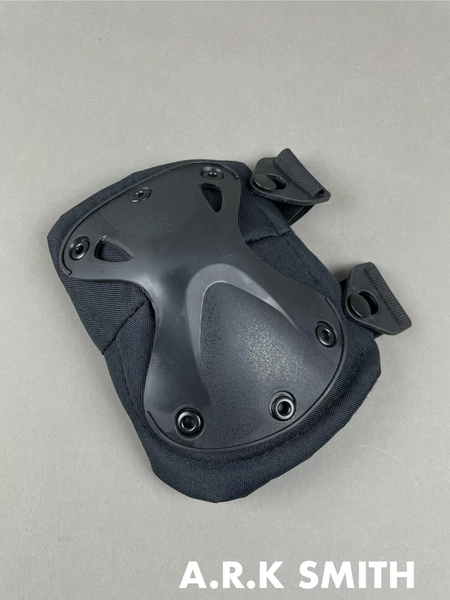 COD Ghost Nightwar Right Knee pad