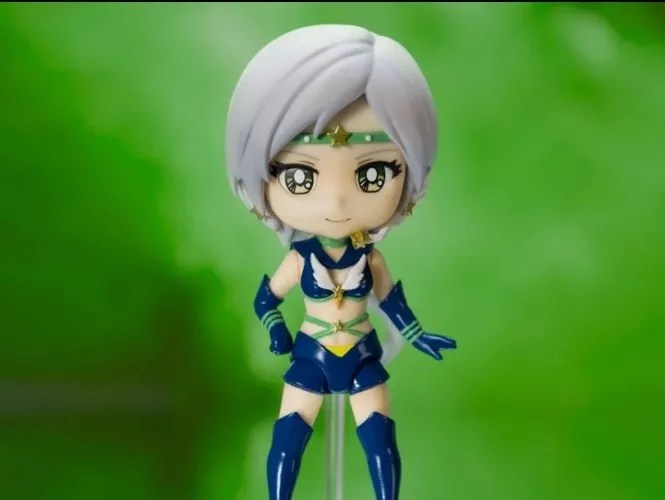 Sailor Moon Cosmos Figuarts mini Sailor Star Healer (Cosmos Edition)