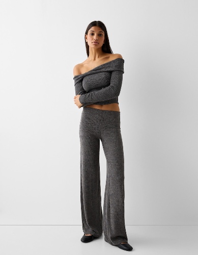 Pantalón wide leg gofrado