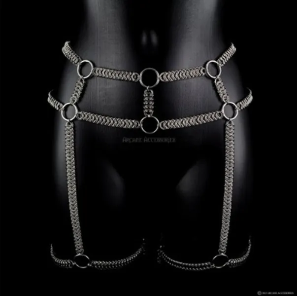 Vertebrae Hip/leg Harness | arcaneaccessories
