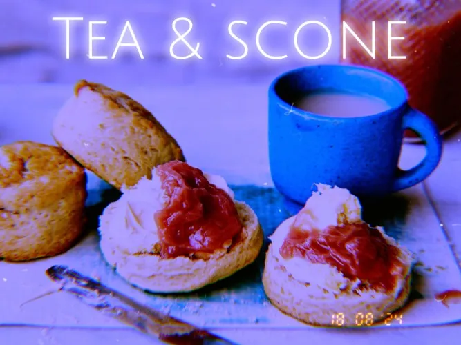 Tea & Scone