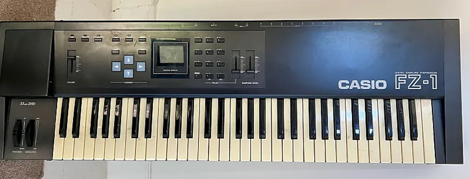 Casio FZ-1 61-Key Digital Sampling Synthesizer 1986 - 1987 with flight case | Reverb