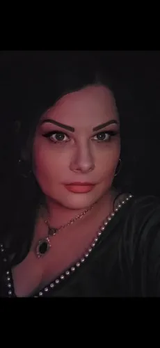 Pretty 