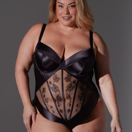 Lilith Bodysuit | Black / M