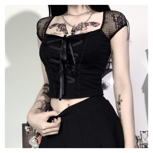 LIWEIKE Vintage Tops Goth T-shirt Mujeres Bodycon Vendaje Encaje Negro Camisetas Gótico Streetwear Sexy Mujer Top Casual Mesh Tee