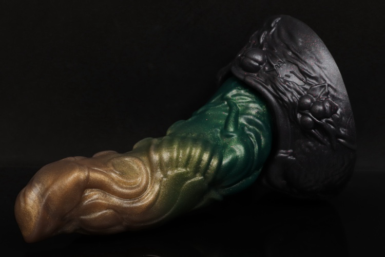 S/S Krampus from Bad Dragon with suction cup