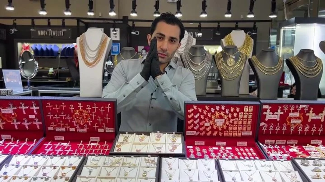 Men's & Women's Gold and Diamond Jewelry by TraxNYC.