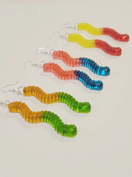 Gummy Worms Earrings l Resin Jewelry l Candy Earrings l Dangle Earrings l Gifts for Her l Bug Insect Earrings l Funky Earrings l Easter