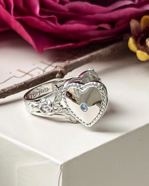 Silver Heart Locket Ring: French Vintage Renaissance Jewelry