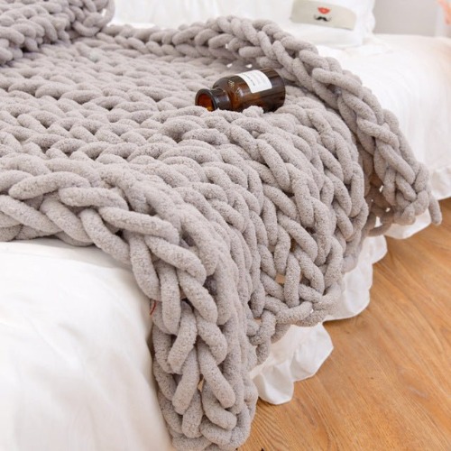 Chunky Knitted Blanket - Light Khaki / 23.6" x 23.6" (60x60cm)
