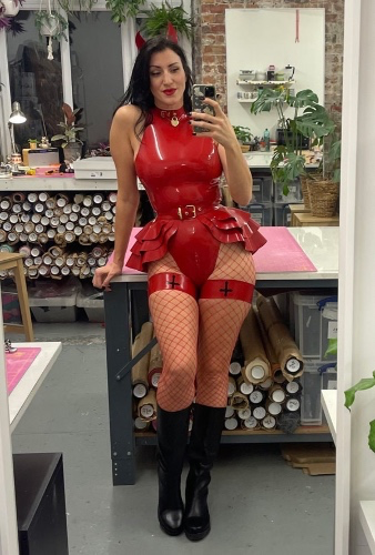 Latex Devil set 