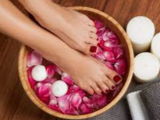 Pedicure & feet treatment