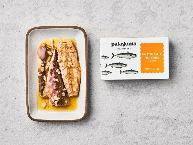 Spanish Mackerel with Garlic, Bulk (Case of 10)