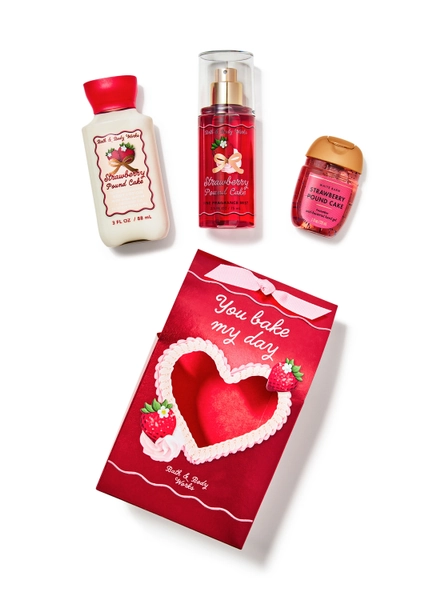 Strawberry Pound Cake Mini Gift Set  | Bath & Body Works