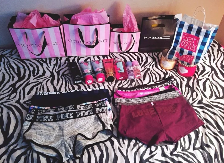 SHOPPING TRIP 🛍️ 💲