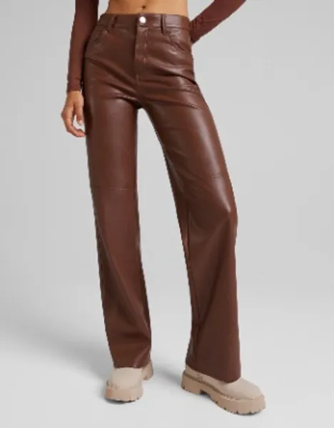 Pantaloni straight effetto pelle - Donna