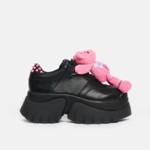 The Gloomybear Vilun Trainers | UK 4 / Black