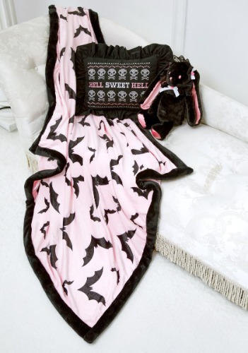 Sweet Bat Behavior Fleece Throw Blanket | ONE SIZE