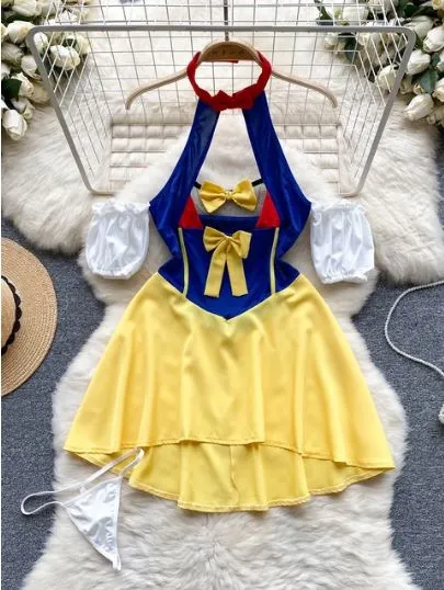 Naughty Snow White Set