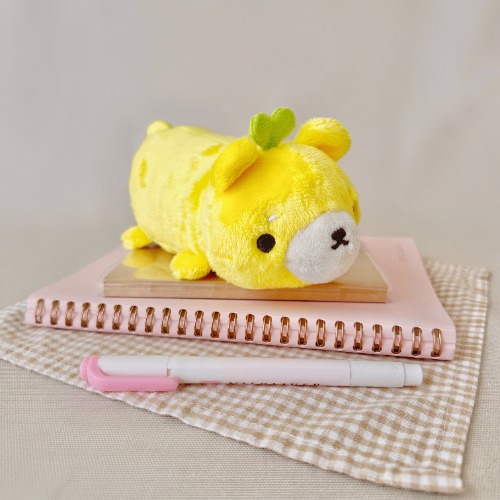 Fujibee | Lemon Bear Desk Pal