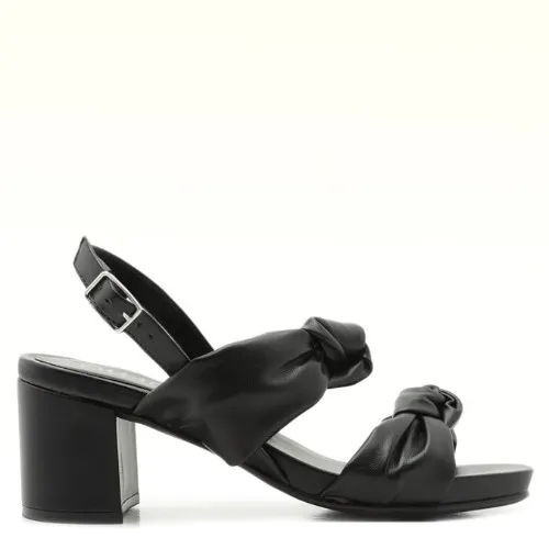 Para comemorar meu aniversário 