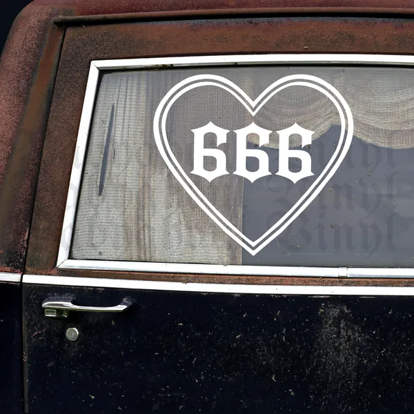 Cute 666 Satanic Heart Vinyl Sticker Decal / Goth Alternative Gothic Grunge Indie Dark Cult Waterproof Vinyl Sticker