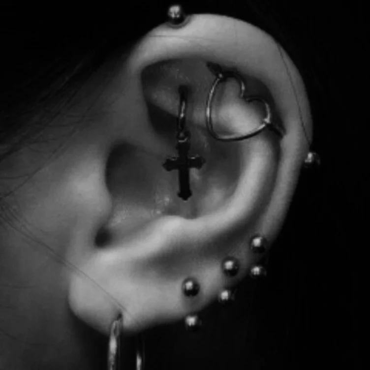 Next Piercing Mistress