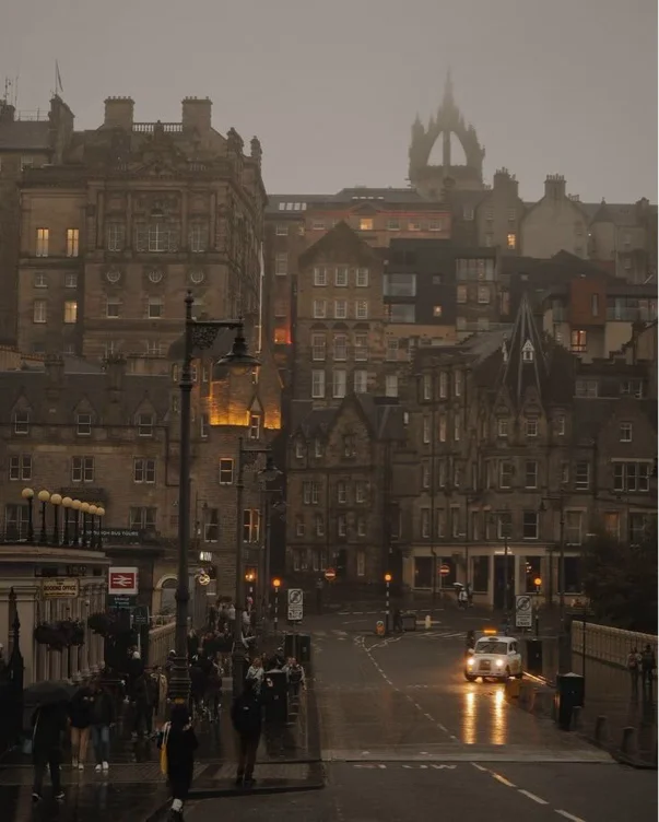 edinburgh Scotland Girls Trip ✨ 