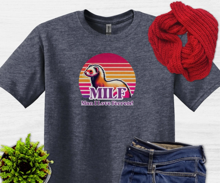 Ferret Mom Sunset T-Shirt Cute I Love Ferrets Tee Retro Ferret Lover Gift Colorful Unisex Shirt Animal Mom Tee