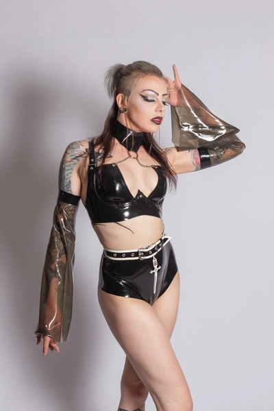 Chained Demonia Bustier | INNERSANCTUM Latex Fashion