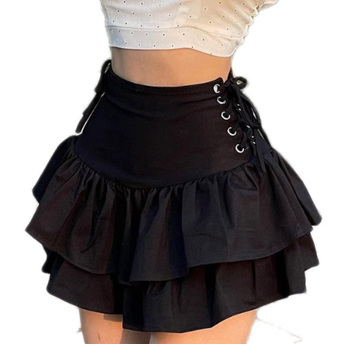 Ruolai Goth Black Pleated Mini Skirt with Chain High Waisted Tennis Skirt