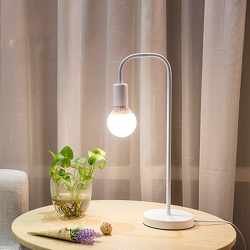 Curved Metal Desk Lamp - White - Metal / Warm White / US