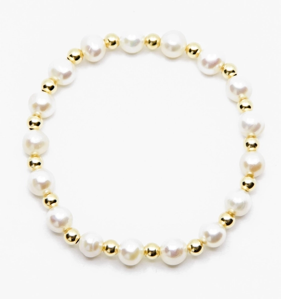 Ball Bracelet with Pearls