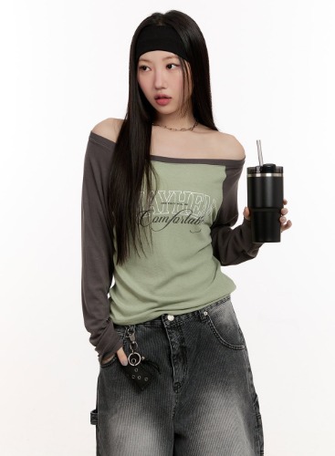 Graphic Two-Tone Off-Shoulder Top CM507 | Green / M/L