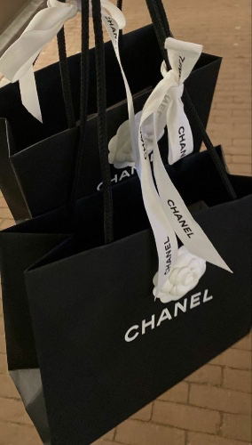 Goddess Essentials – Spoil & Stay Useful 