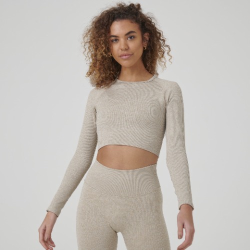 Signature Ribbed Seamless Long Sleeve Top - Beige / L