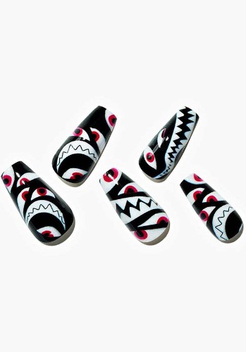 Vicious Laugh | PRESS ON NAILS