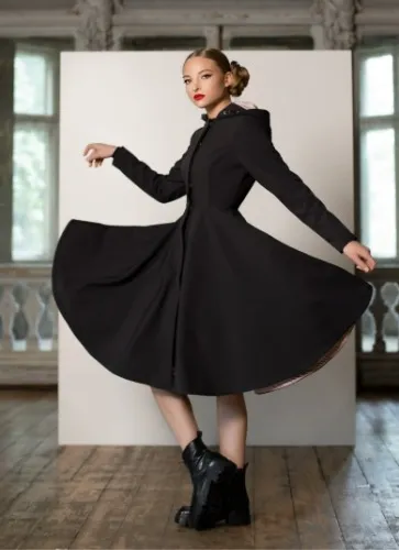 Rain Sisters- Black Coat