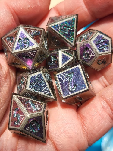 Old Ones Tech - handmade sharp edge 7-piece dice set