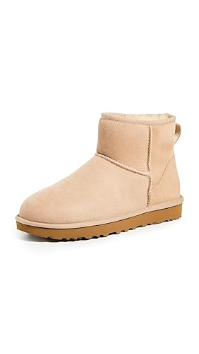 UGG Women's Classic Mini II Boot - 7 - Sand
