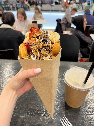 Coffee & waffles 