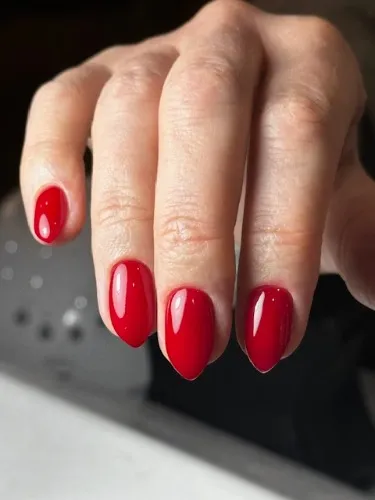 Stunning nails , ready to torture you. 